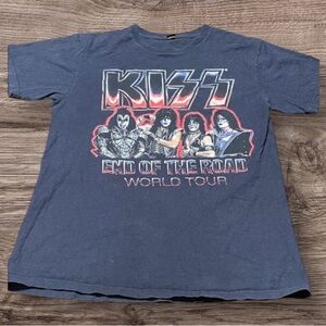 Kiss Tour Shirt men’s Size Medium